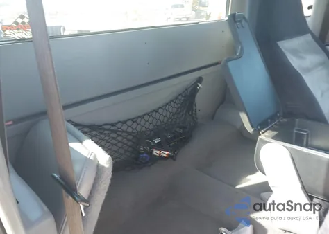 2000 Ford Ranger Xl/Xlt from USA, damaged, VIN 1FTYR14VXYTB02226